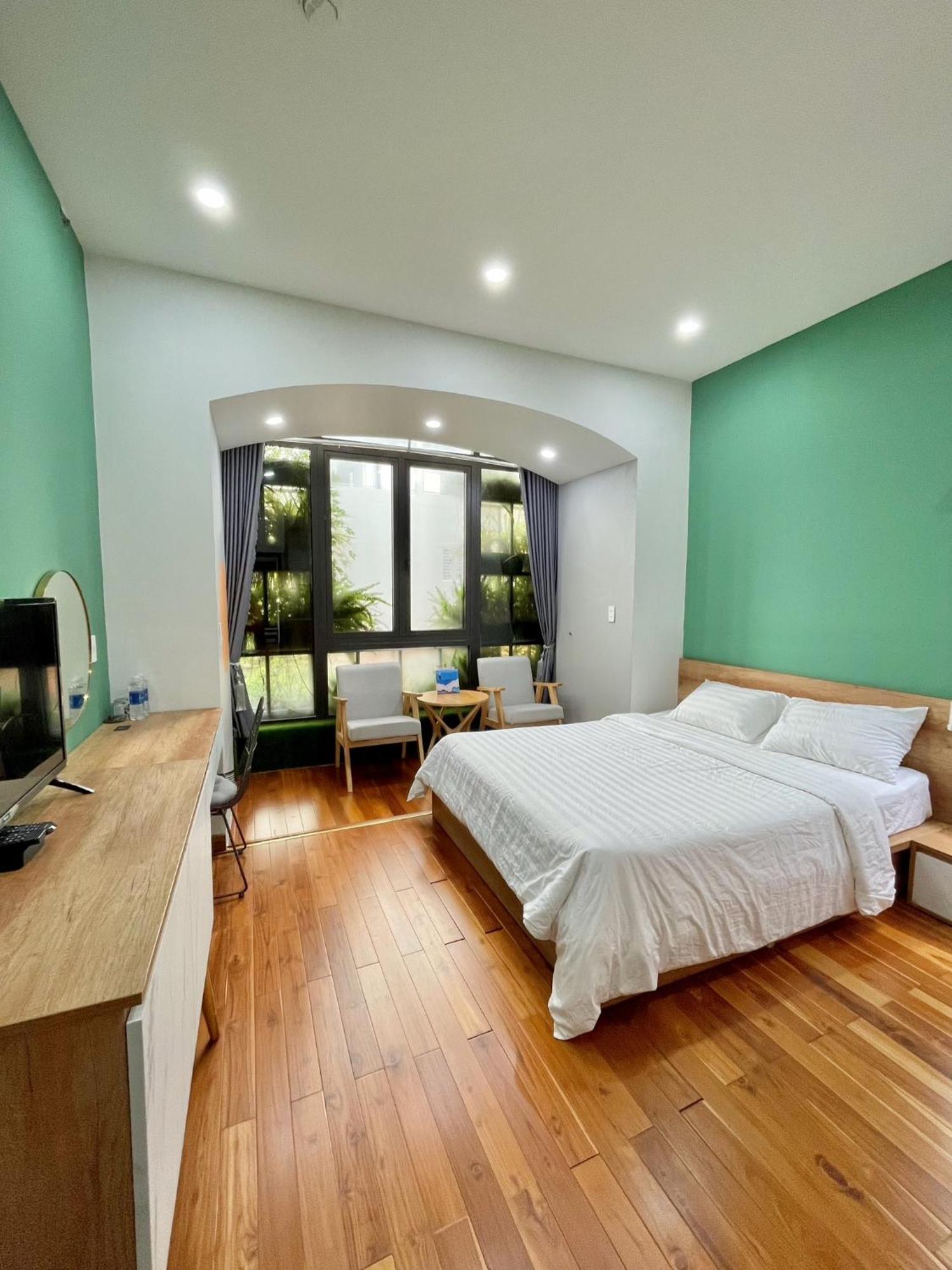 Pota Hotel & Apartment Дананг Екстер'єр фото